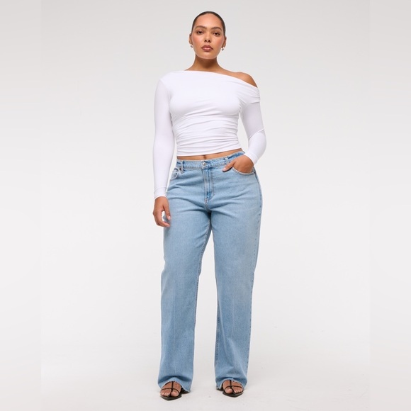 Abercrombie & Fitch Pants - Abercrombie & Fitch The Baggy Low Rise Curve Love Light Wash Raw Hem Size 32|14L